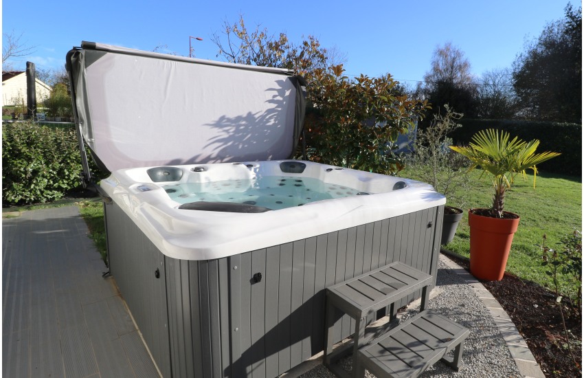 Spa SAGARY 4